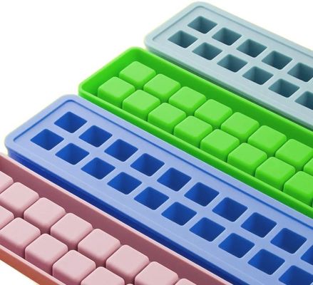Peça moldada em borracha de silicone SBR especializada para a produção de bandejas de cubos de bolas de gelo