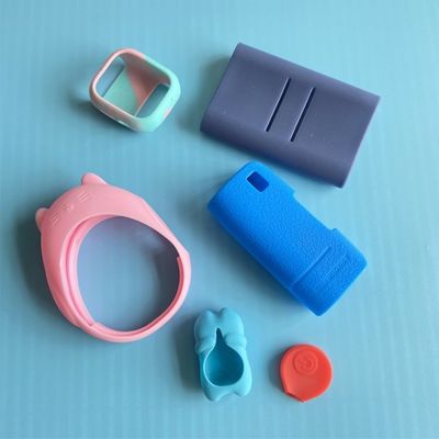 Serviço de processamento de moldagem de produtos de silicone personalizados com concha de silicone protetora