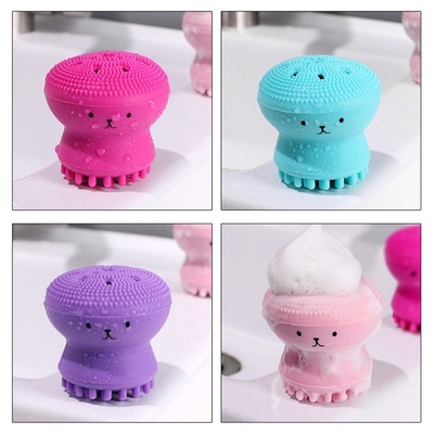 Esfoliação facial de silicone com forma de polvo e com estoque