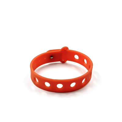 Peças de silicone de designers charm bracelet chain luxo coleção de sapatos de designers para final