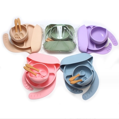 Nenhum Estilo de Design Servidores de mesa de silicone para bebê 5pcs BPA Free Feeding Set Cubo de colher