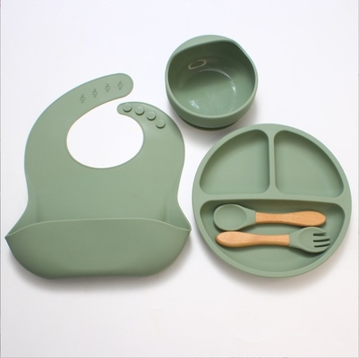 Nenhum Estilo de Design Servidores de mesa de silicone para bebê 5pcs BPA Free Feeding Set Cubo de colher