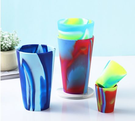 12oz Taças de logotipo personalizadas Material de silicone isolado Taça de viagem com alça