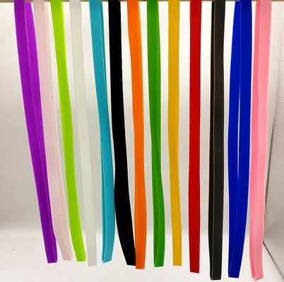 Cadeira de praia espessa e elástica, clips de toalha, tiras de borracha de silicone para serviço de corte