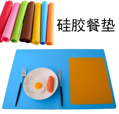 Tapete de mesa de silicone dobrável suave Tapete de cozinha de forma retangular para decoração de mesa