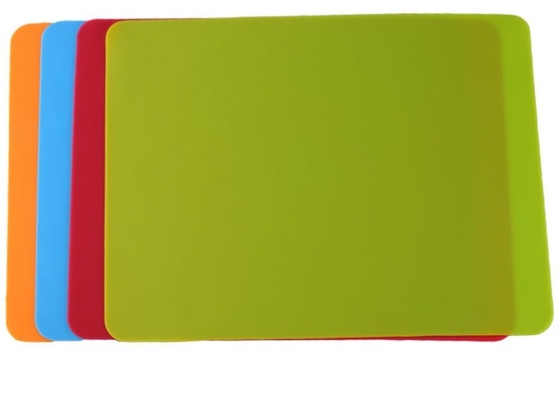 Tapetes de mesa de silicone antiderrapagem e de fácil limpeza para alimentos ocidentais em forma de retângulo